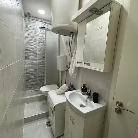 Dd Apartment *